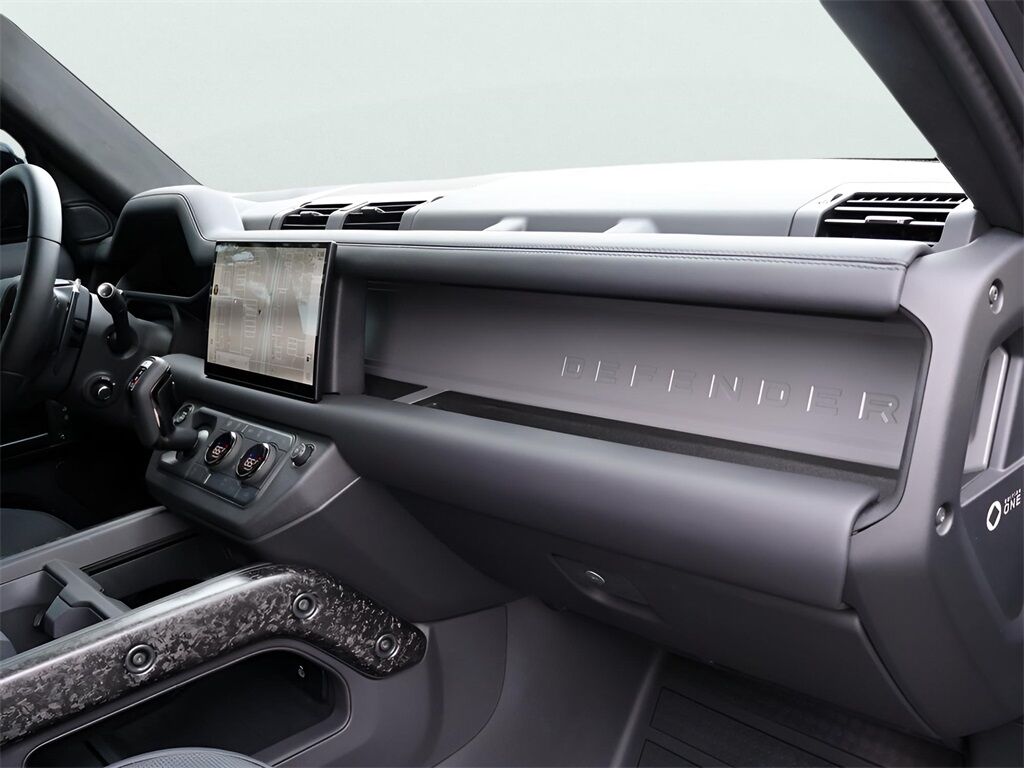 2025 Land Rover Defender 110 V8 San Clemente CA