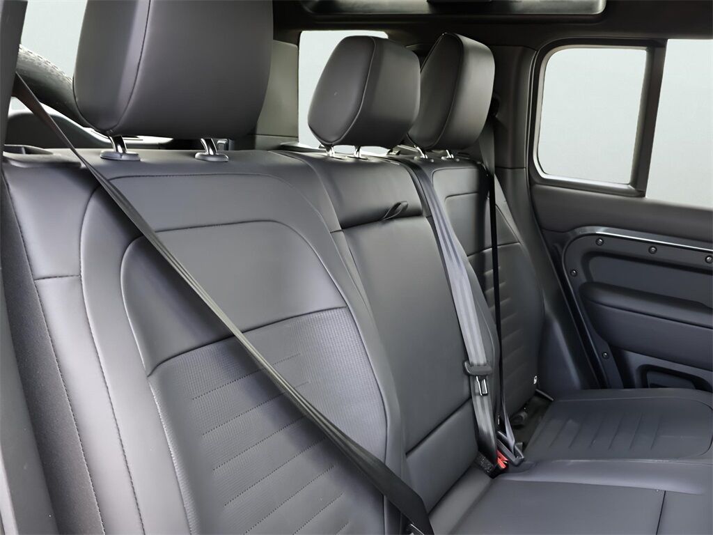 2025 Land Rover Defender 110 V8 San Clemente CA