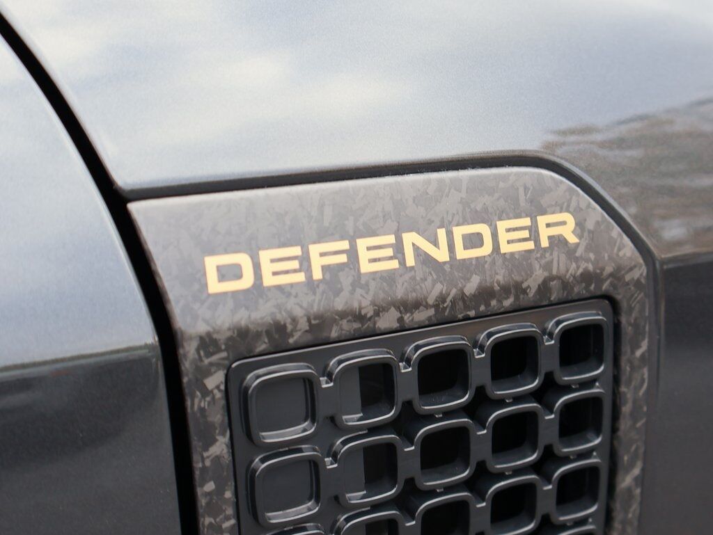 2025 Land Rover Defender 110 V8 San Clemente CA