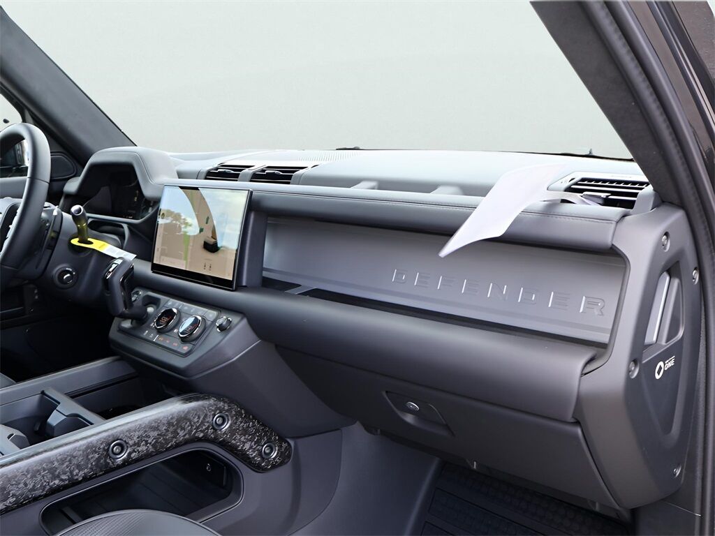 2025 Land Rover Defender 110 V8 San Clemente CA