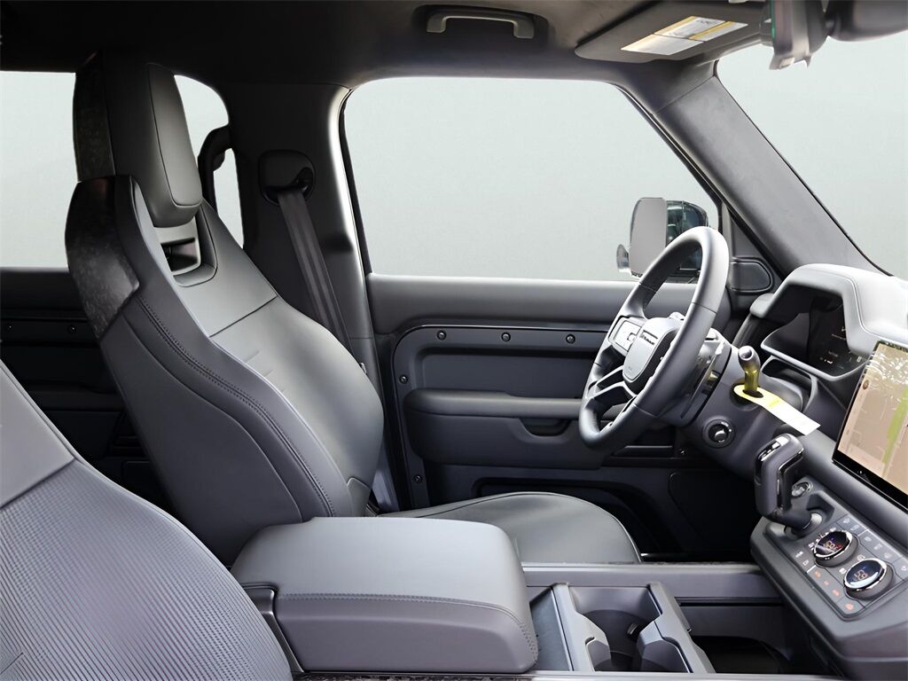 2025 Land Rover Defender 110 V8 San Clemente CA