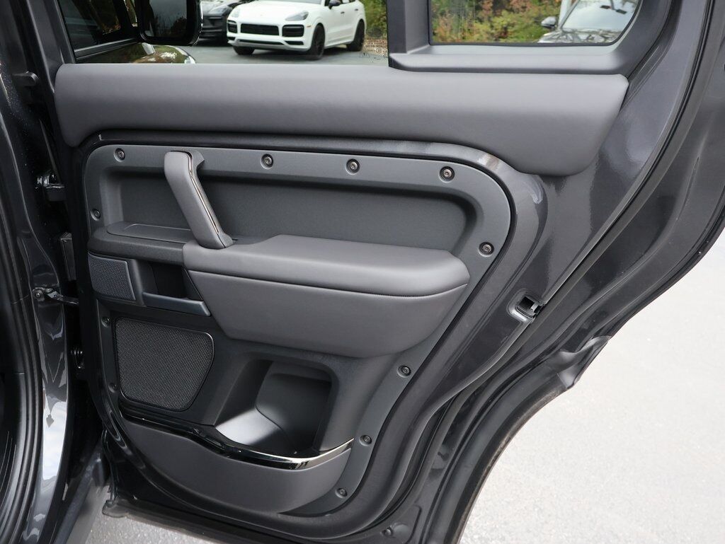 2025 Land Rover Defender 110 V8 San Clemente CA