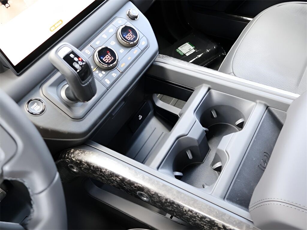 2025 Land Rover Defender 110 V8 San Clemente CA