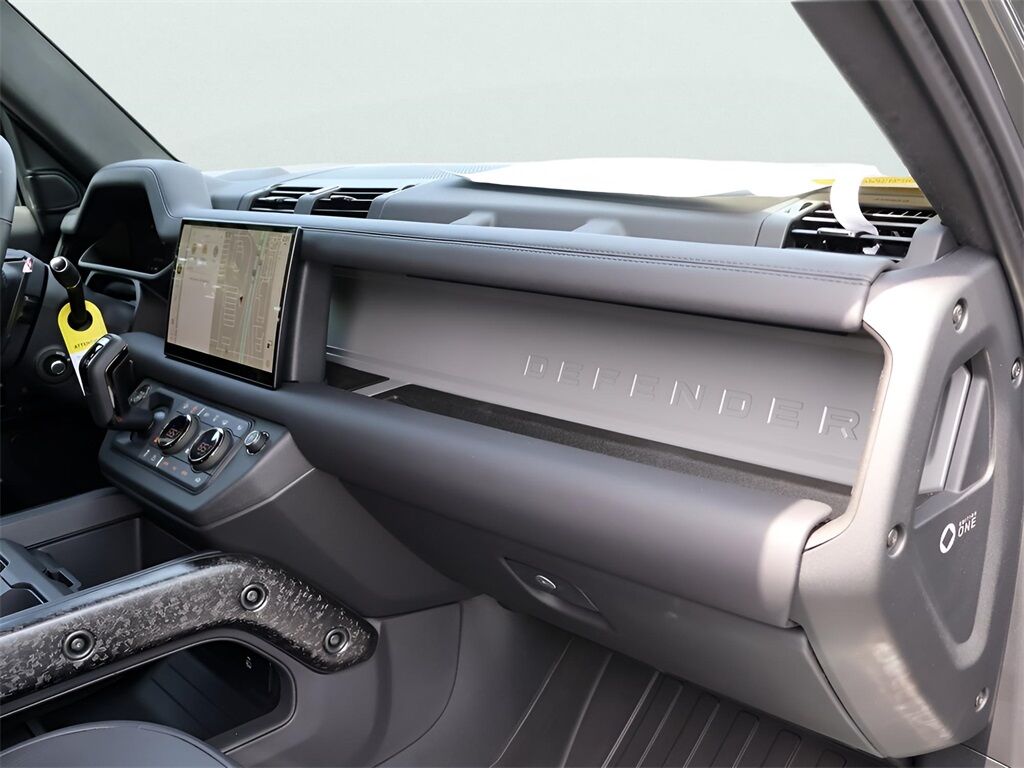 2025 Land Rover Defender 110 V8 San Clemente CA