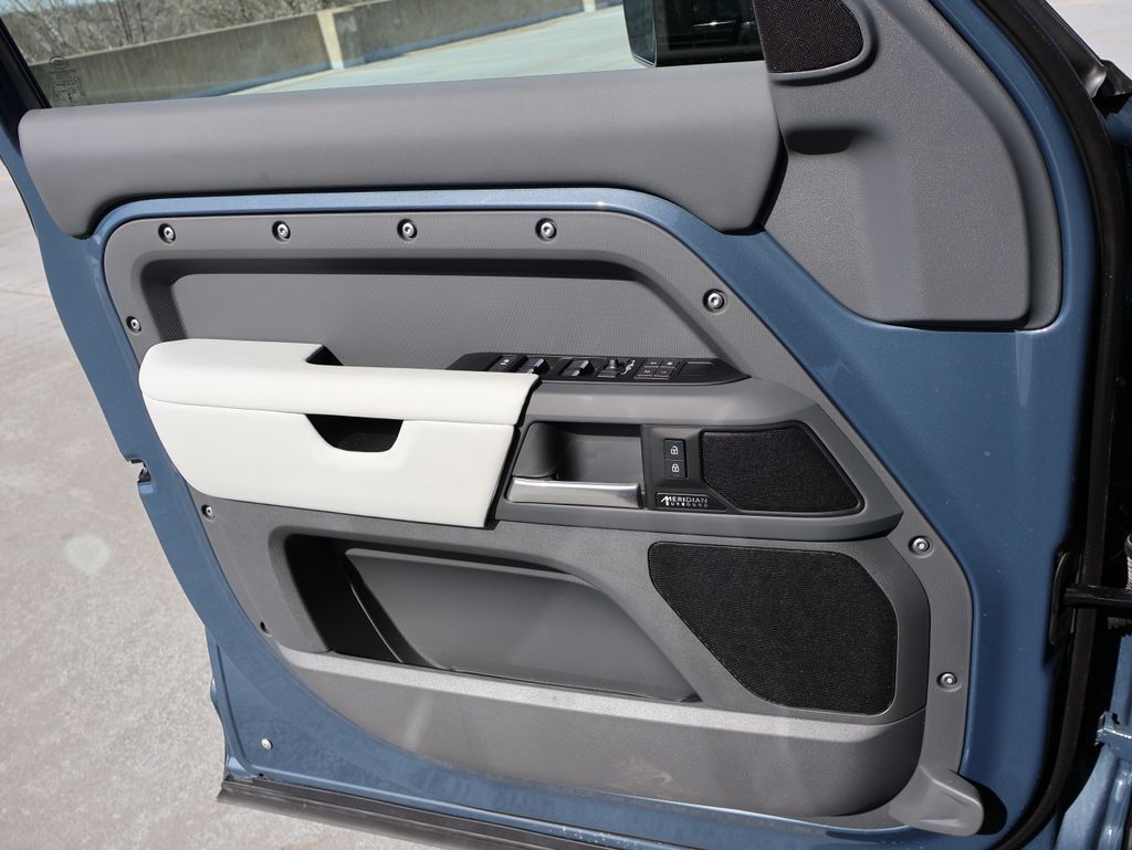 2025 Land Rover Defender 110 X-Dynamic SE San Clemente CA