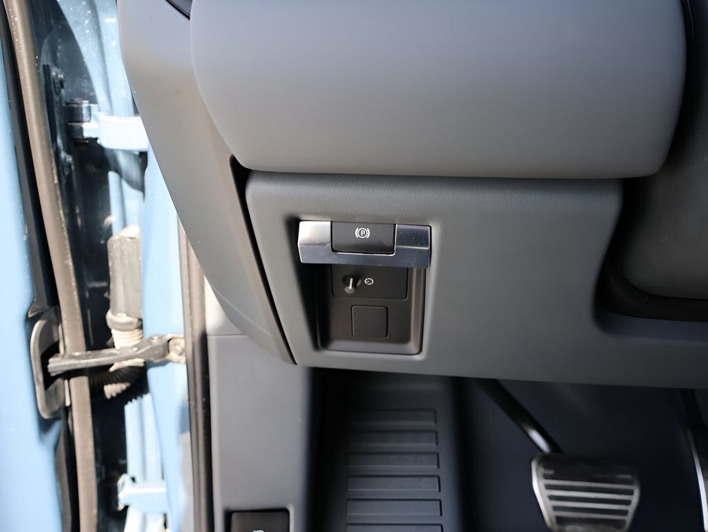 2025 Land Rover Defender 110 X-Dynamic SE San Clemente CA