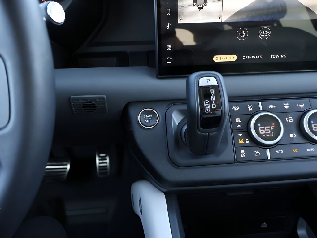 2025 Land Rover Defender 110 X-Dynamic SE San Clemente CA