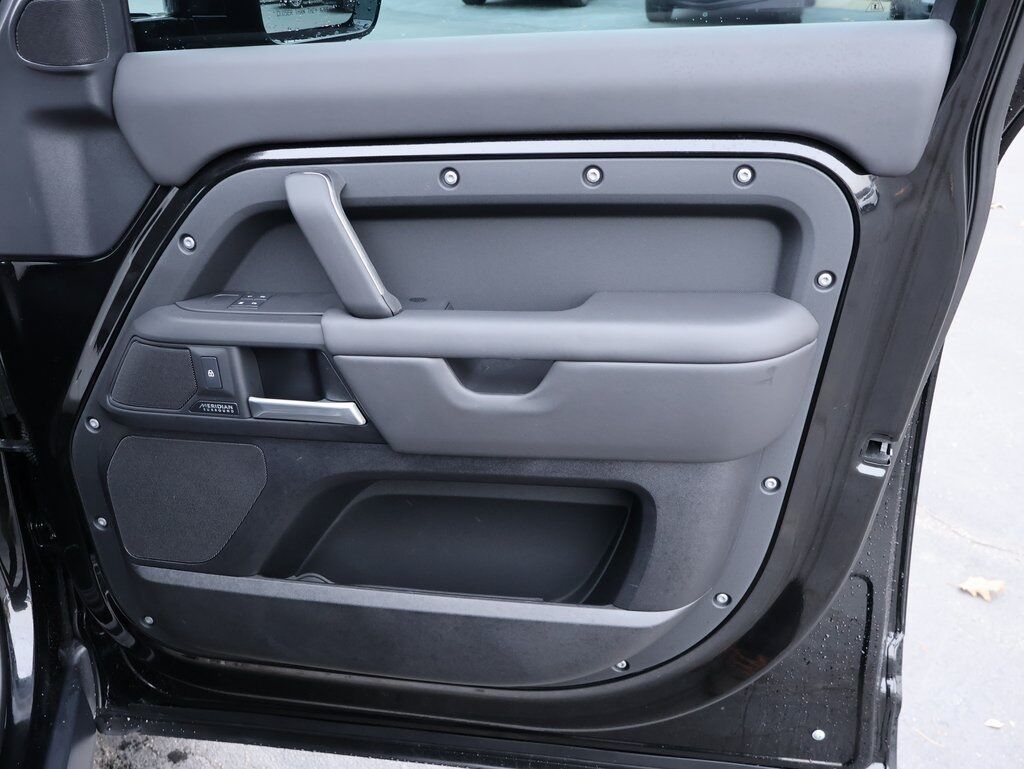 2025 Land Rover Defender 110 X-Dynamic SE San Clemente CA