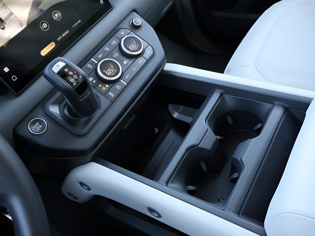 2025 Land Rover Defender 110 X-Dynamic SE San Clemente CA