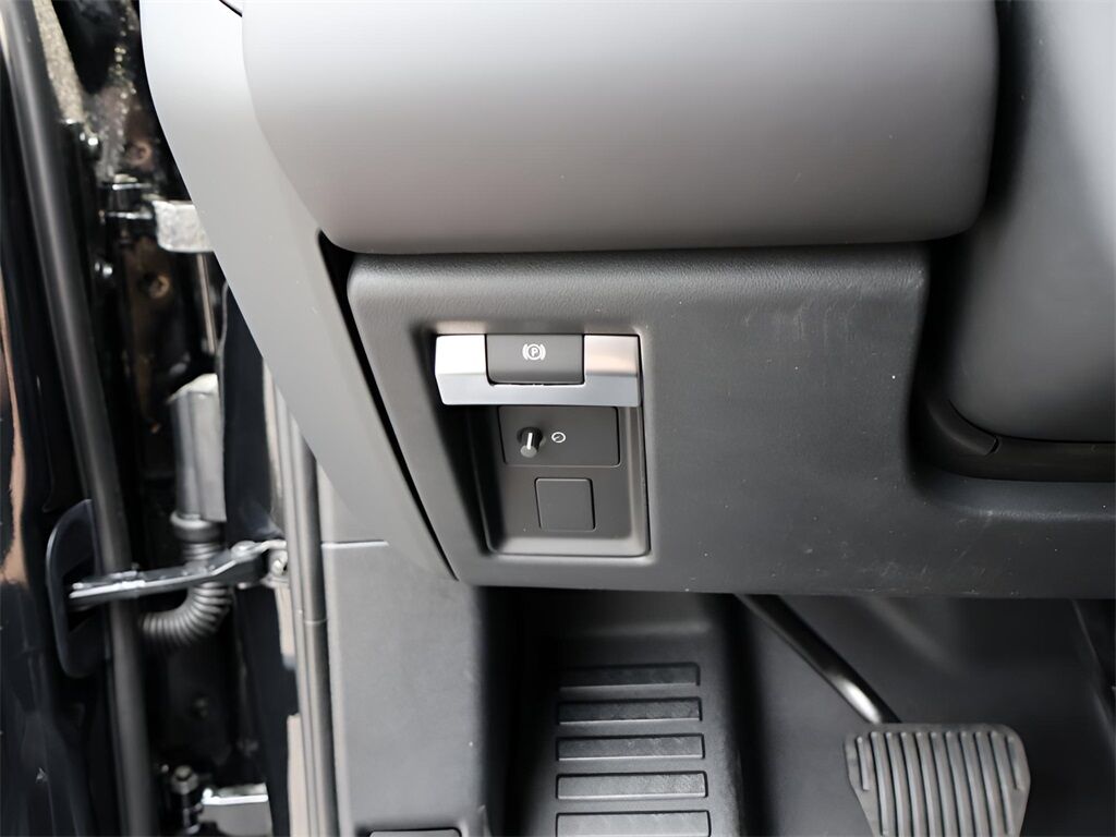 2025 Land Rover Defender 110 X-Dynamic SE San Clemente CA