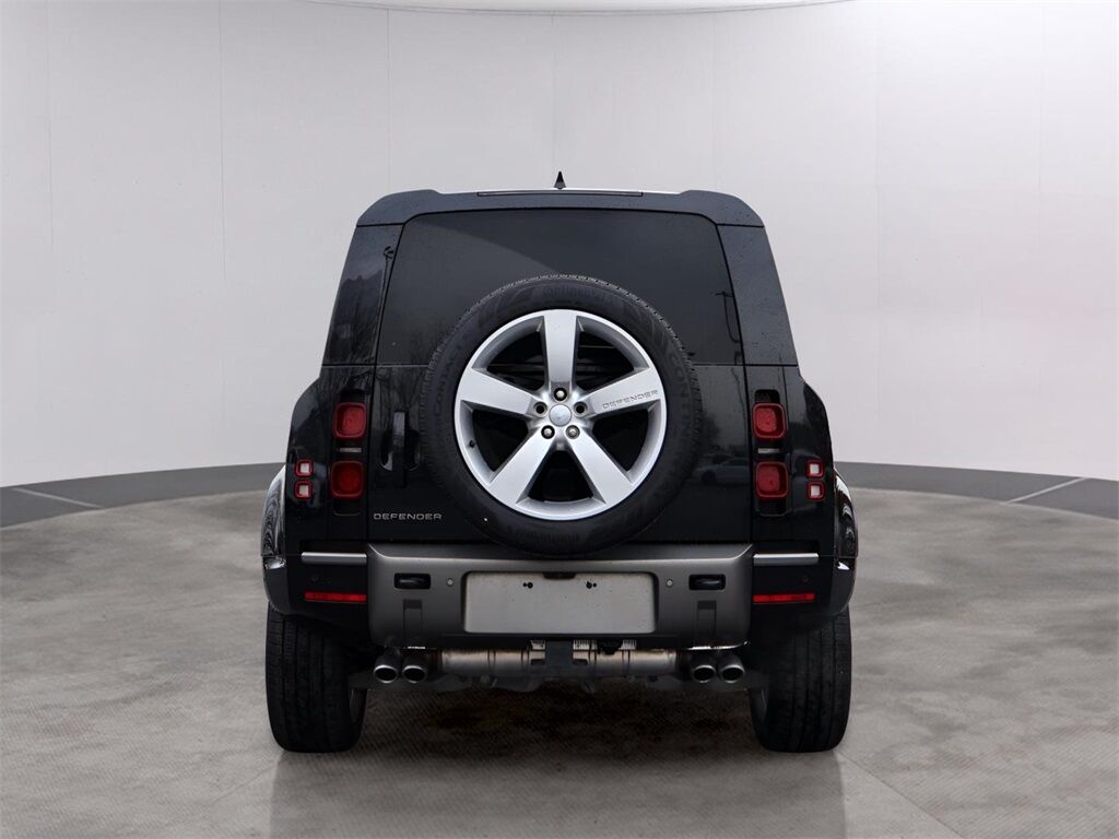 2025 Land Rover Defender 110 X-Dynamic SE San Clemente CA