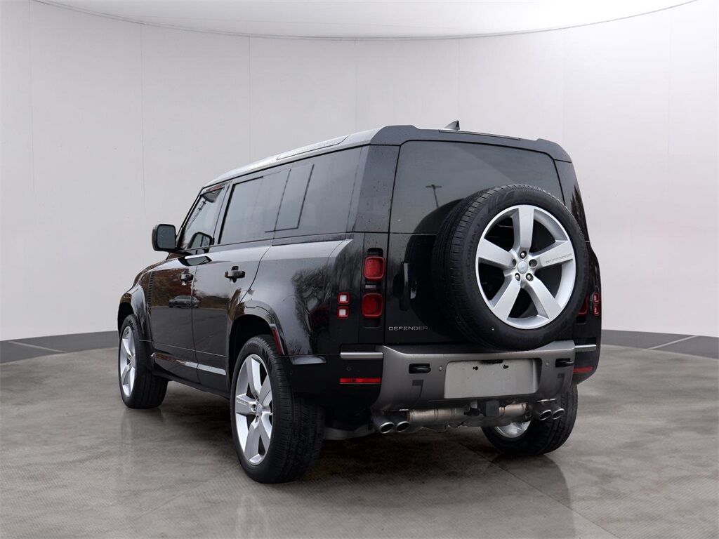 2025 Land Rover Defender 110 X-Dynamic SE San Clemente CA