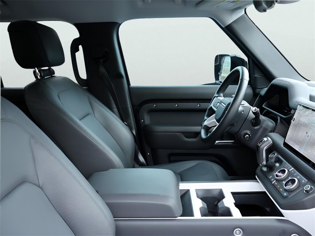 2025 Land Rover Defender 110 X-Dynamic SE San Clemente CA