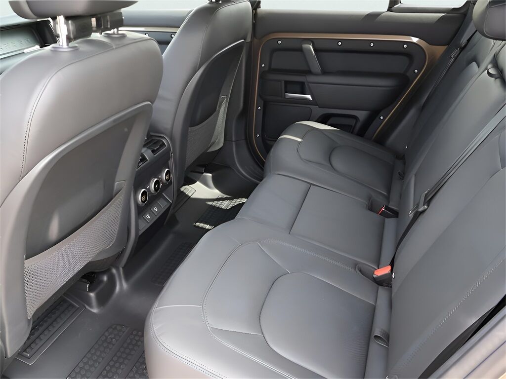 2025 Land Rover Defender 110 X-Dynamic SE San Clemente CA