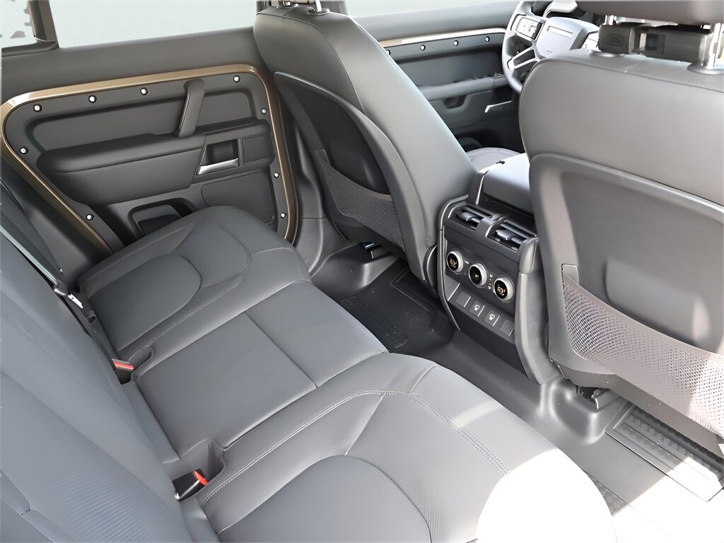 2025 Land Rover Defender 110 X-Dynamic SE San Clemente CA