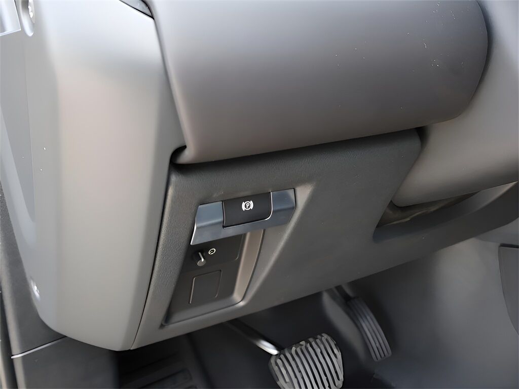 2025 Land Rover Defender 110 X-Dynamic SE San Clemente CA