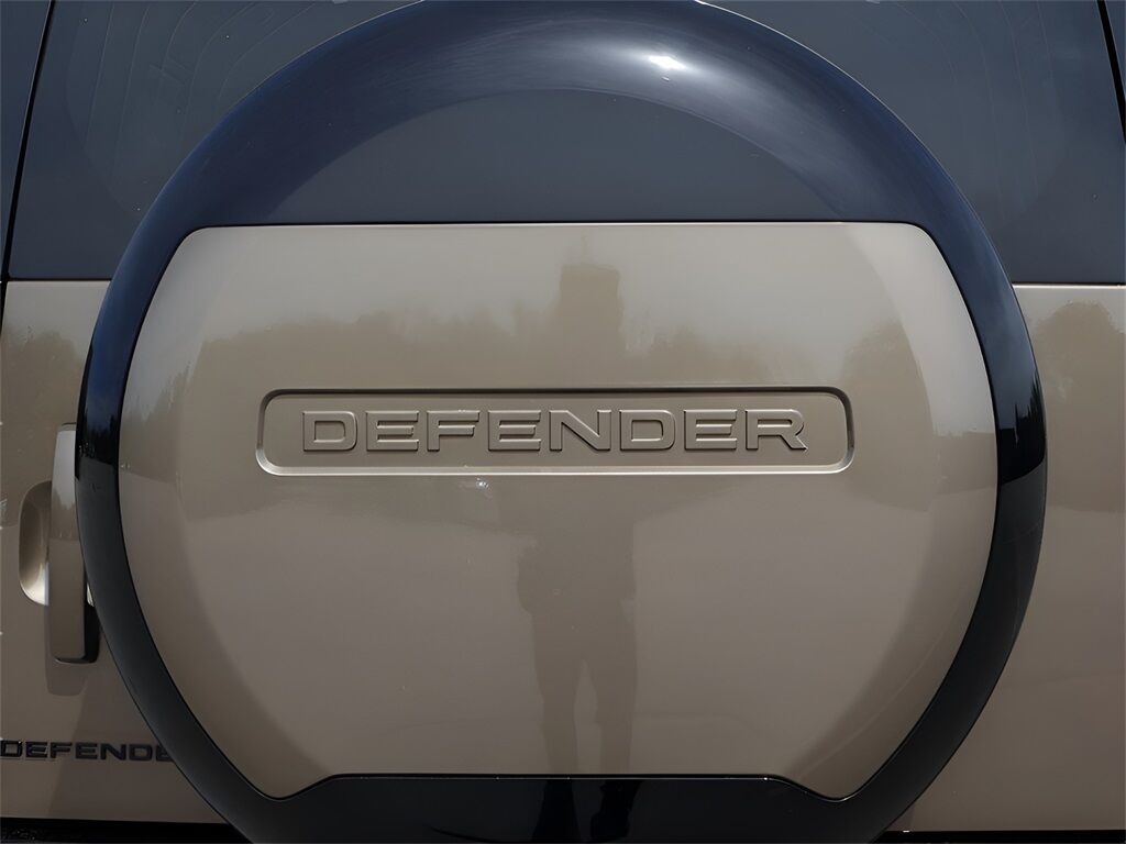 2025 Land Rover Defender 110 X-Dynamic SE San Clemente CA