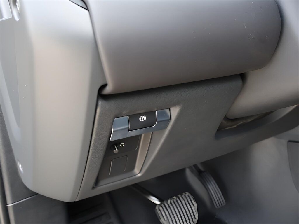 2025 Land Rover Defender 110 X-Dynamic SE San Clemente CA