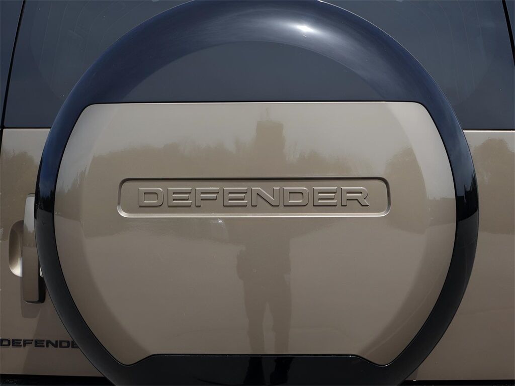 2025 Land Rover Defender 110 X-Dynamic SE San Clemente CA