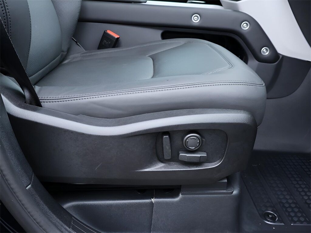 2025 Land Rover Defender 110 X-Dynamic SE San Clemente CA