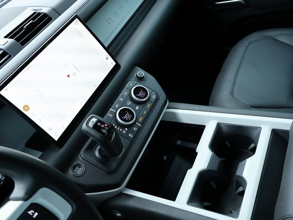 2025 Land Rover Defender 110 X-Dynamic SE San Clemente CA