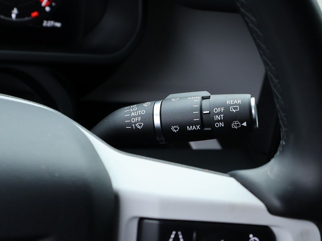 2025 Land Rover Defender 110 X-Dynamic SE v8 San Clemente CA