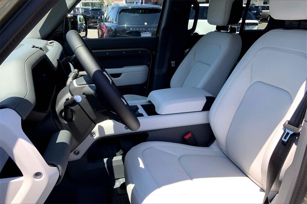 2025 Land Rover Defender 110 X-Dynamic SE San Jose CA