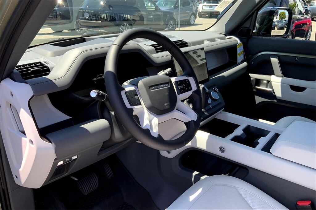 2025 Land Rover Defender 110 X-Dynamic SE San Jose CA
