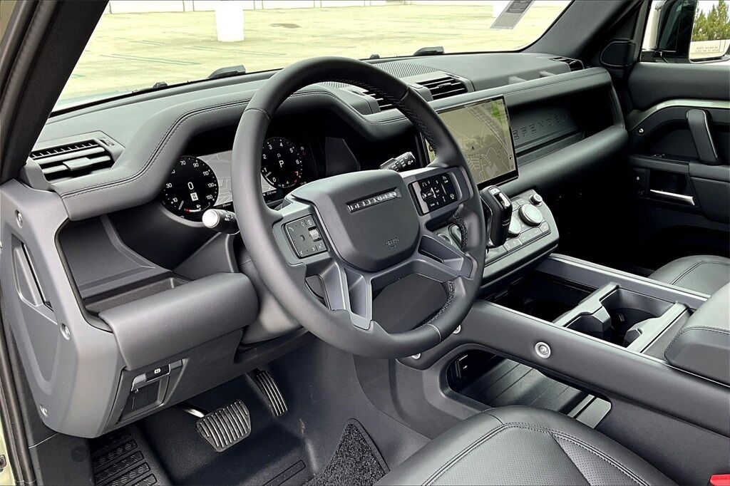2025 Land Rover Defender 110 X-Dynamic SE San Jose CA