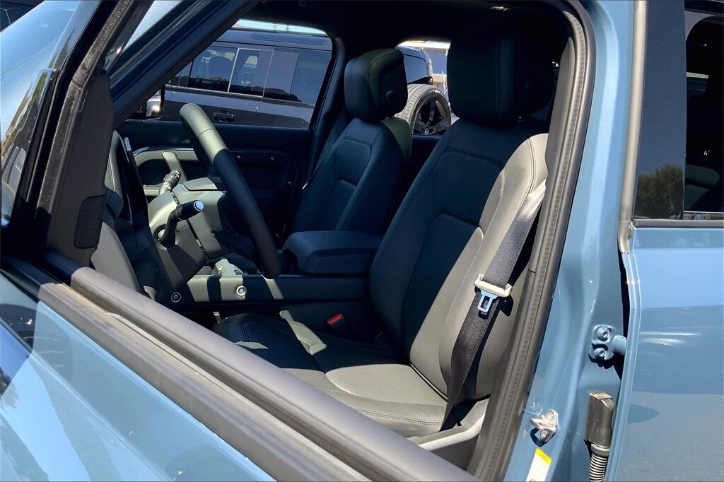 2025 Land Rover Defender 110 X-Dynamic SE San Jose CA