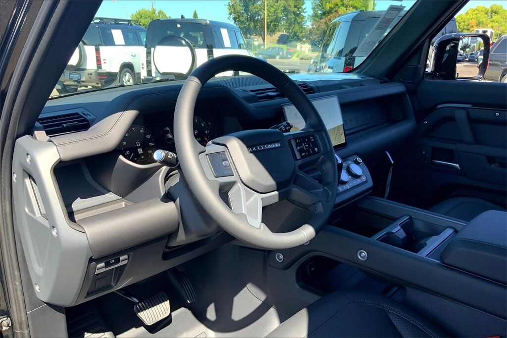 2025 Land Rover Defender 110 X-Dynamic SE San Jose CA