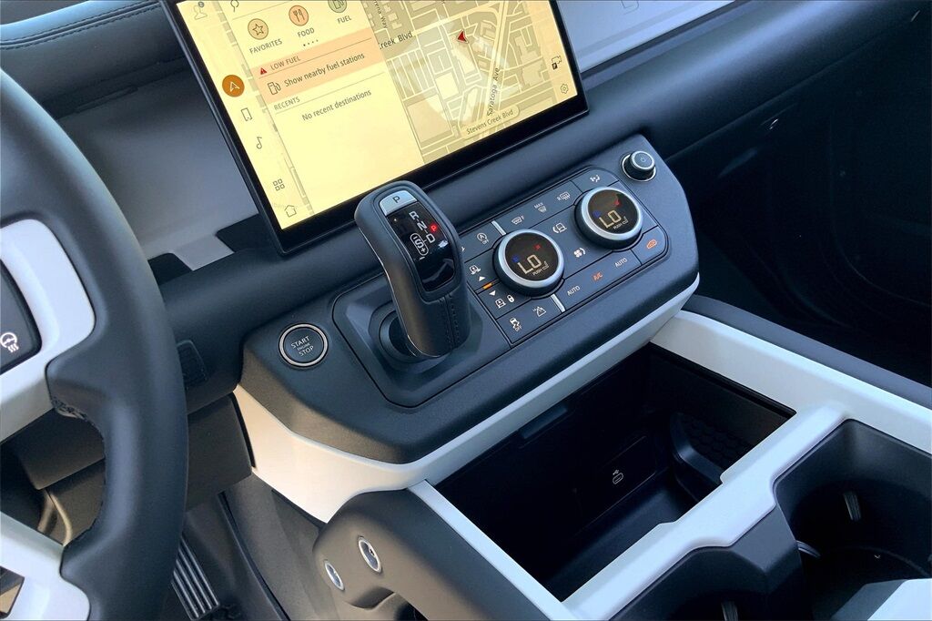 2025 Land Rover Defender 110 X-Dynamic SE San Jose CA