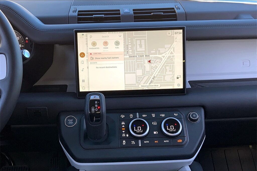 2025 Land Rover Defender 110 X-Dynamic SE San Jose CA