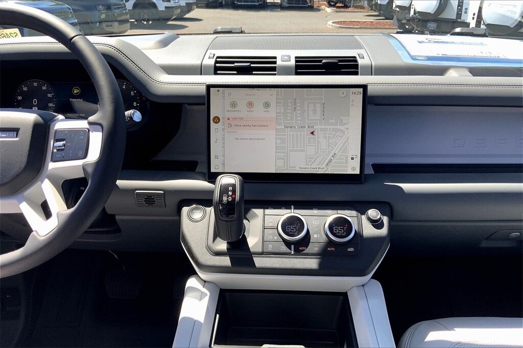 2025 Land Rover Defender 110 X-Dynamic SE San Jose CA