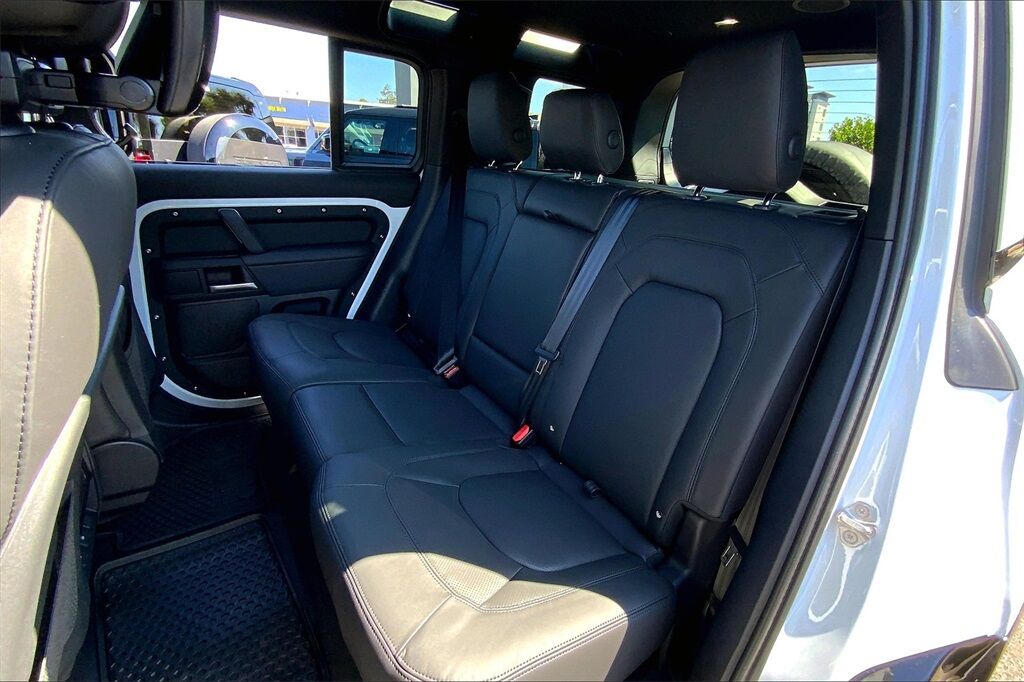 2025 Land Rover Defender 110 X-Dynamic SE San Jose CA