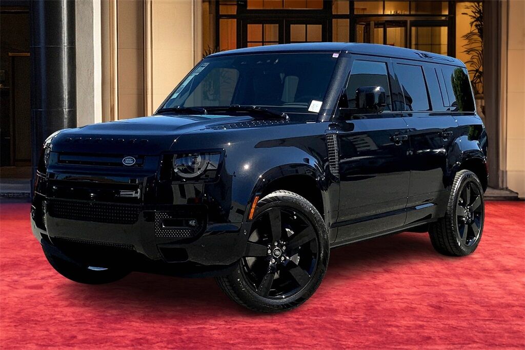 2025 Land Rover Defender 110 X-Dynamic SE