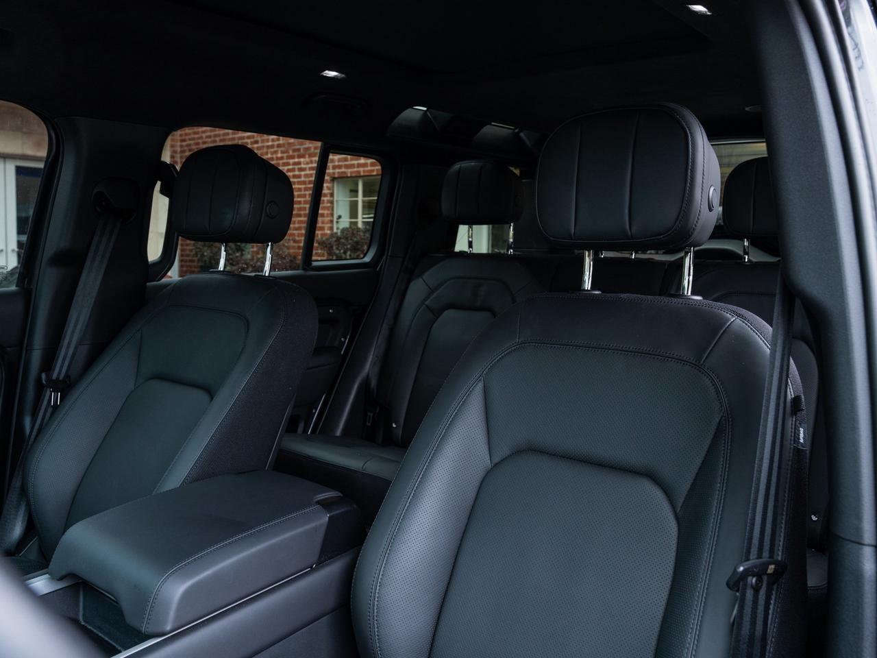 2025 Land Rover Defender 110 X X Lawrence KS