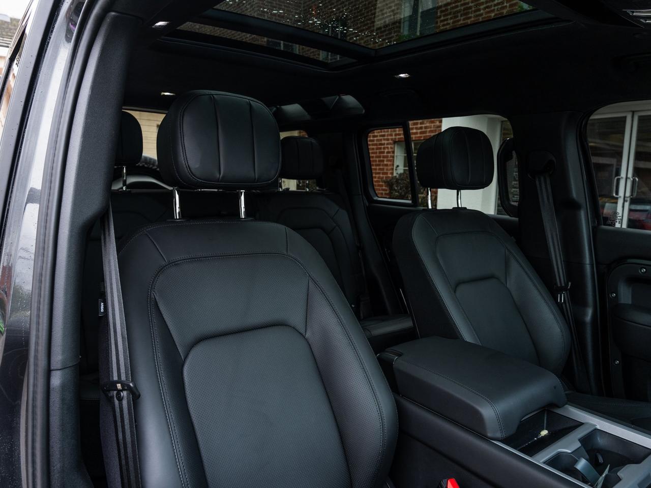 2025 Land Rover Defender 110 X X Lawrence KS