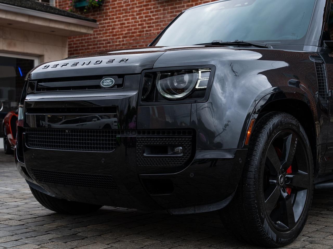 2025 Land Rover Defender 110 X X Lawrence KS