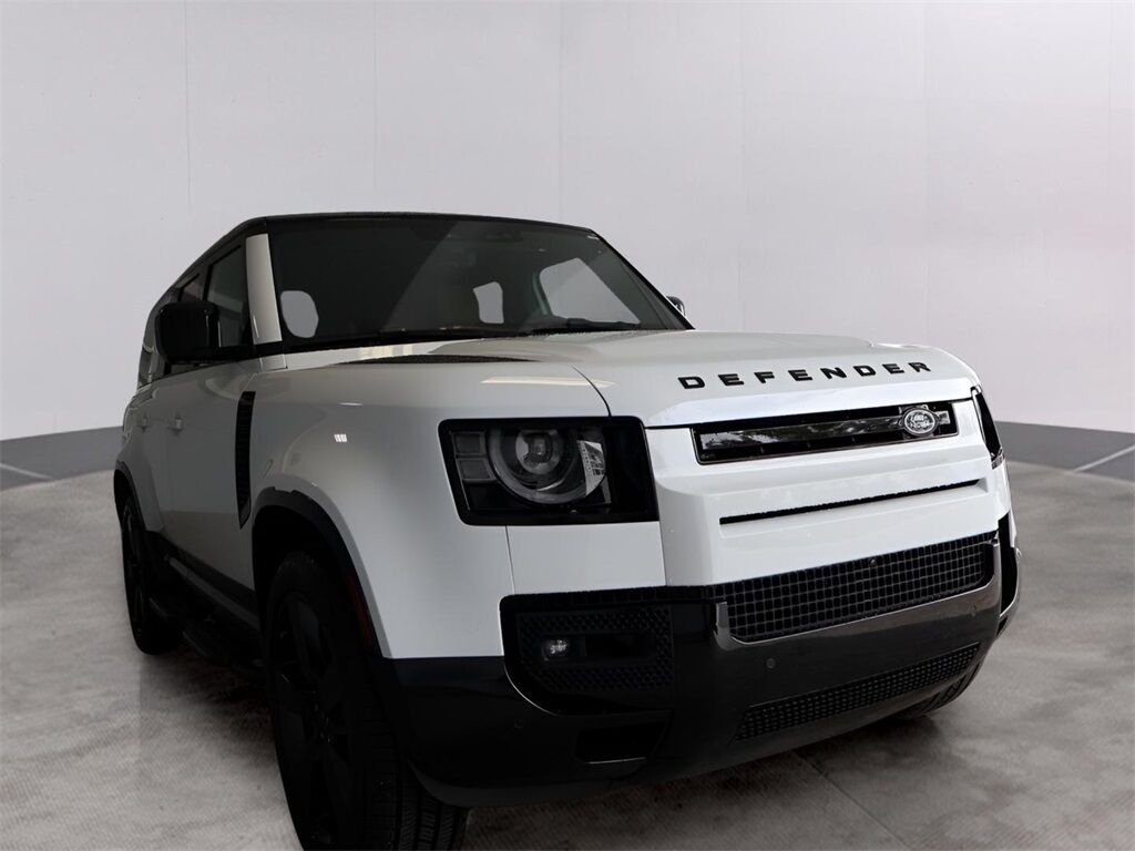 2025 Land Rover Defender 130 V8 San Clemente CA