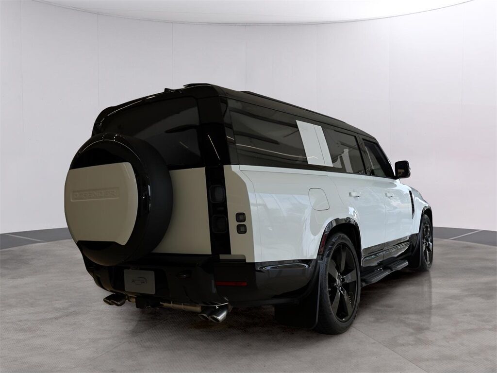 2025 Land Rover Defender 130 V8 San Clemente CA