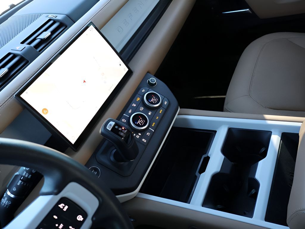 2025 Land Rover Defender 130 X-Dynamic SE San Clemente CA