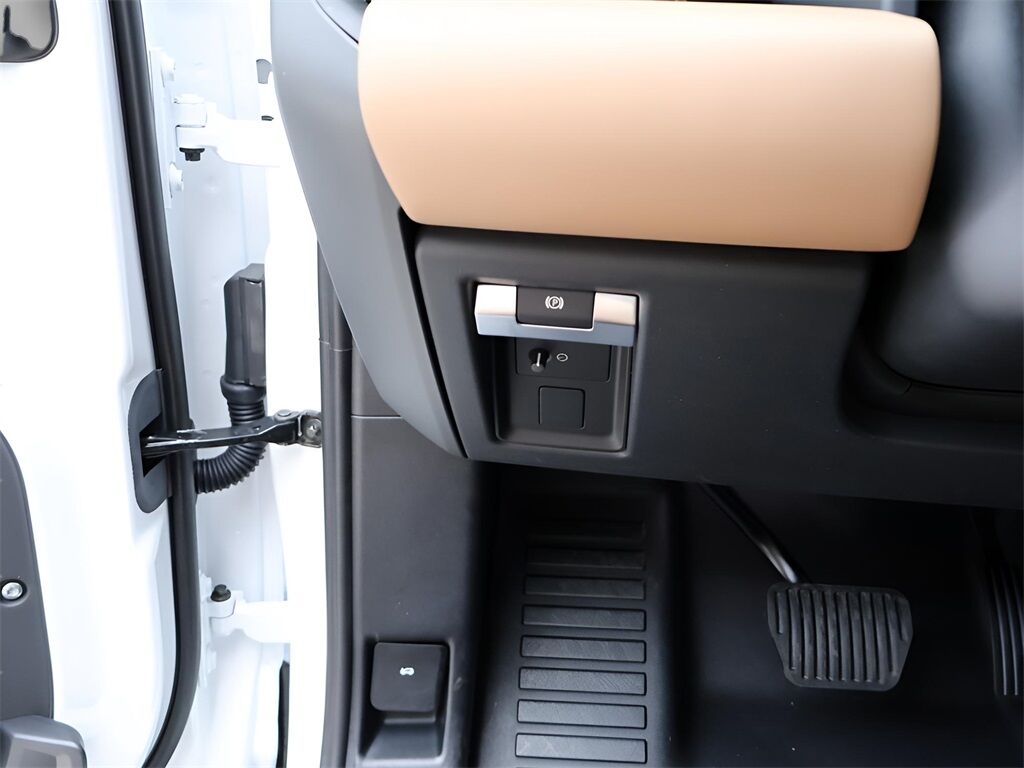 2025 Land Rover Defender 130 X-Dynamic SE San Clemente CA