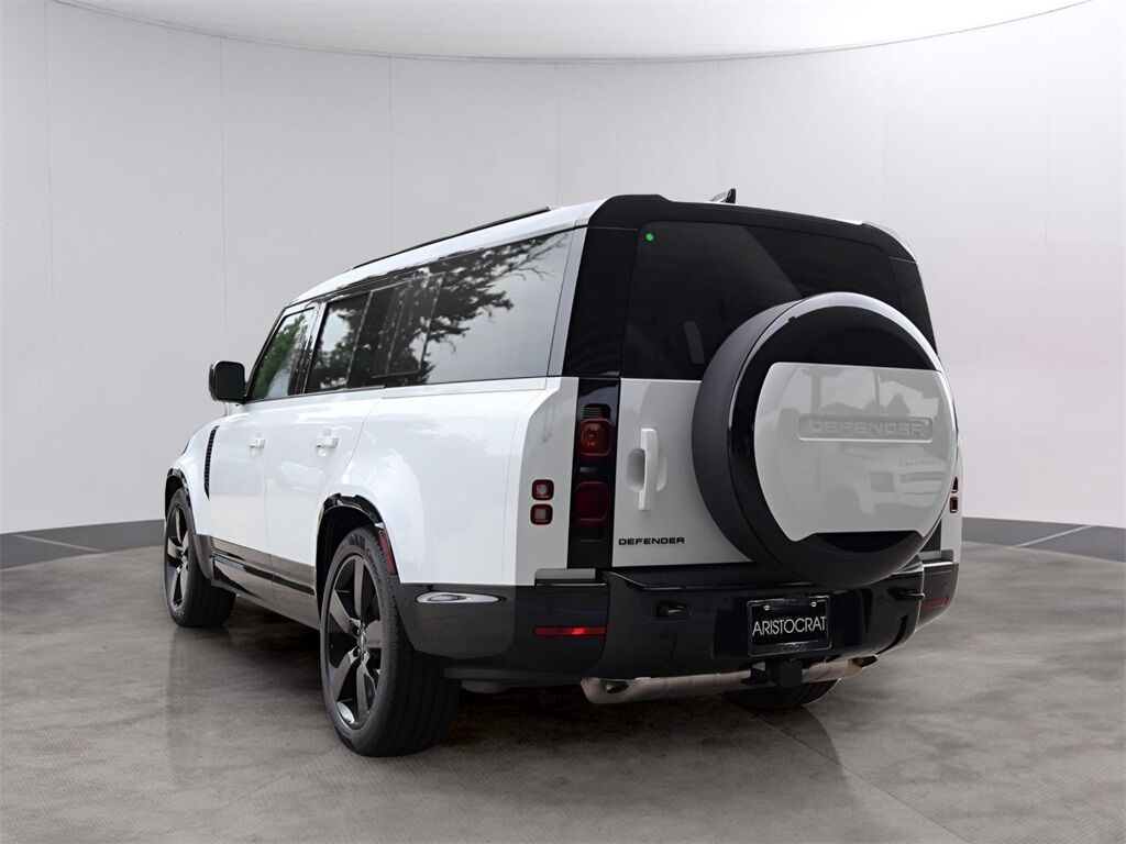 2025 Land Rover Defender 130 X-Dynamic SE San Clemente CA