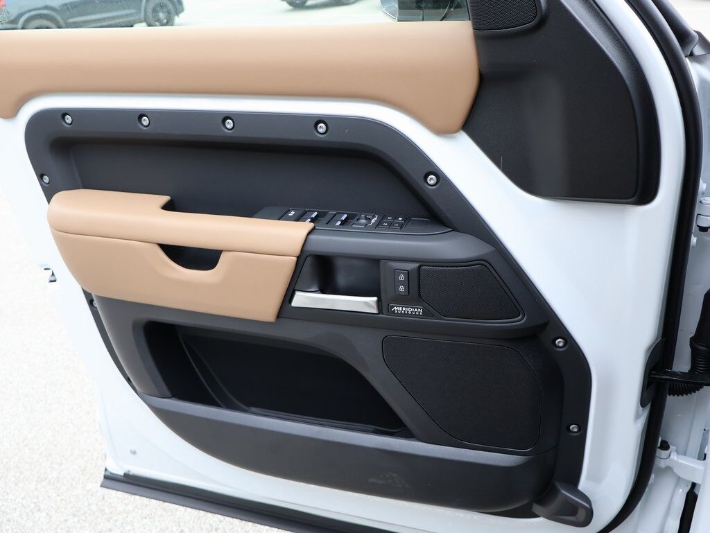 2025 Land Rover Defender 130 X-Dynamic SE San Clemente CA