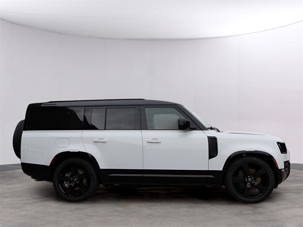 2025 Land Rover Defender 130 X-Dynamic SE San Clemente CA