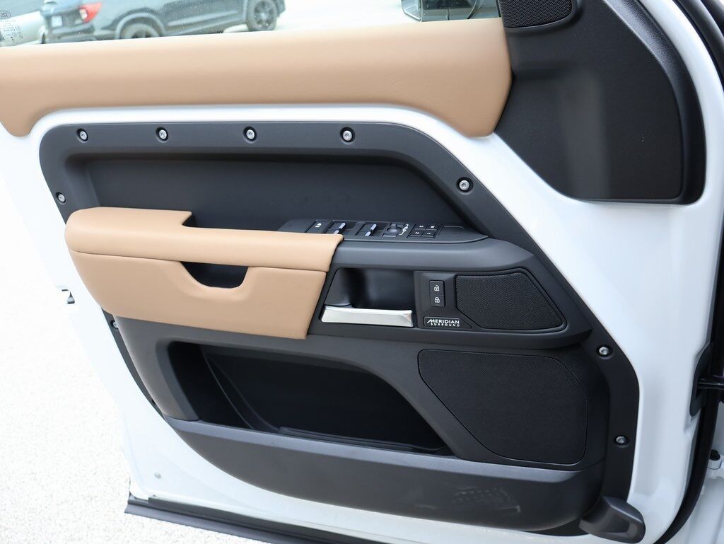 2025 Land Rover Defender 130 X-Dynamic SE San Clemente CA
