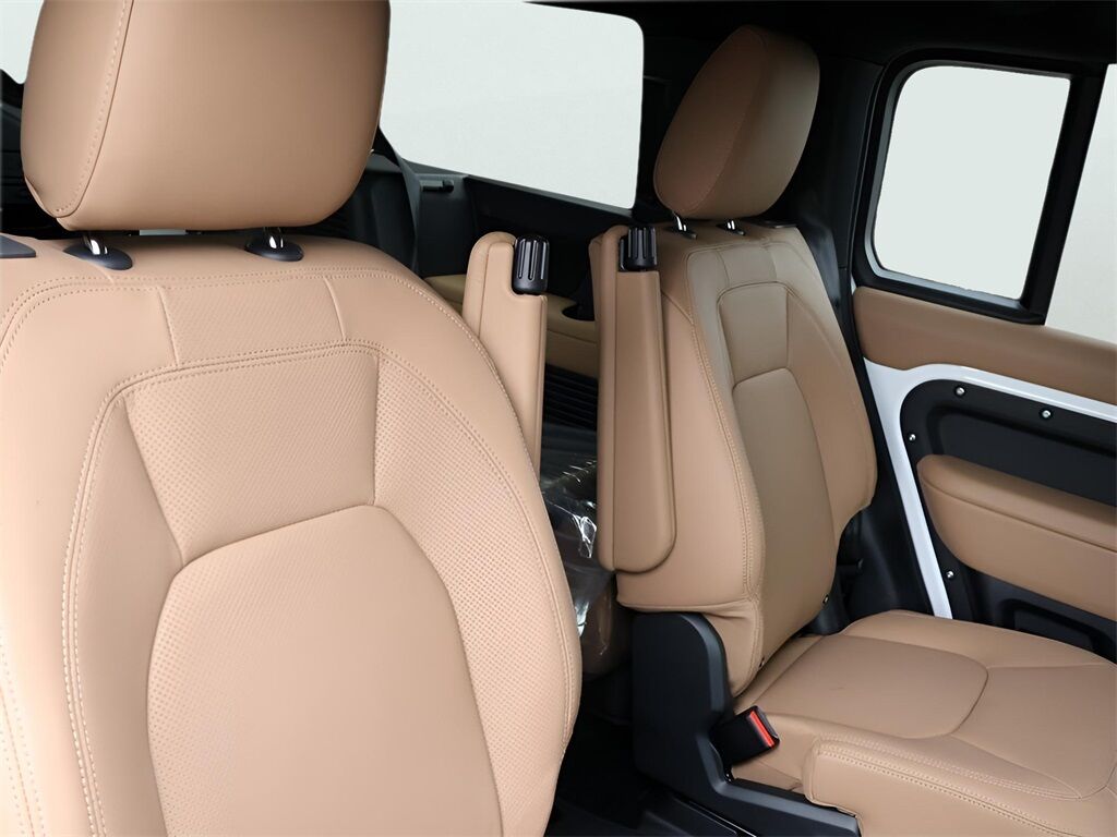 2025 Land Rover Defender 130 X-Dynamic SE San Clemente CA