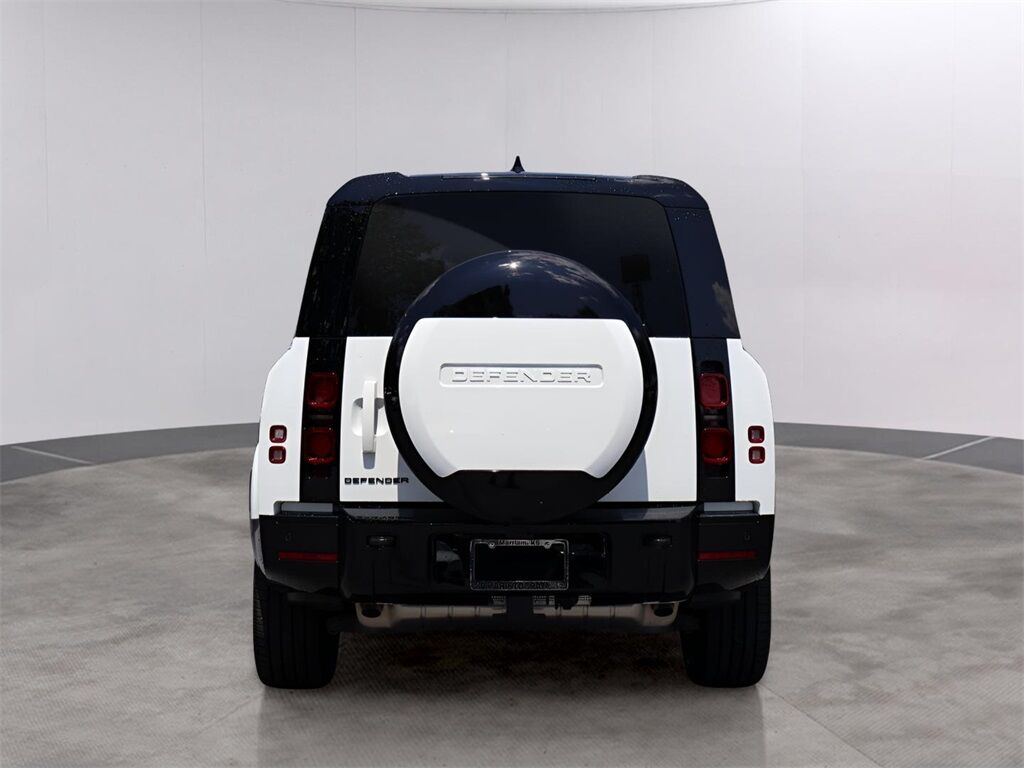 2025 Land Rover Defender 130 X-Dynamic SE San Clemente CA