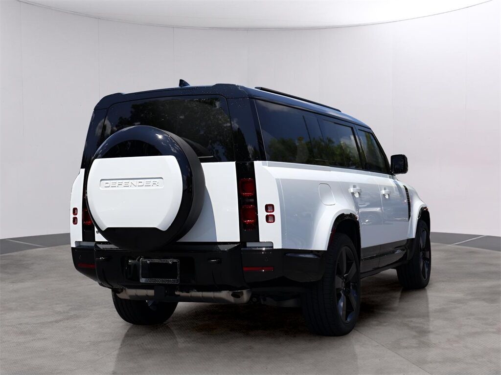 2025 Land Rover Defender 130 X-Dynamic SE San Clemente CA